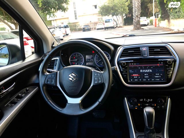 סוזוקי קרוסאובר