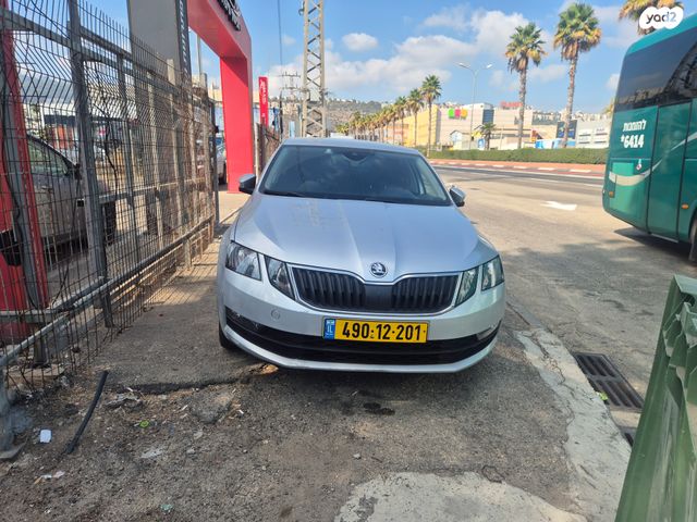 סקודה אוקטביה