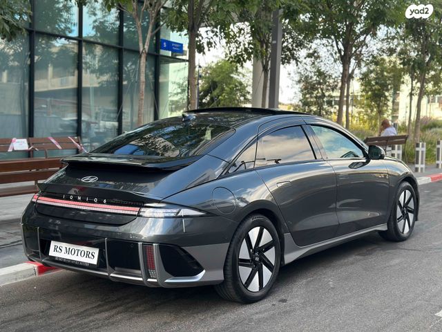 יונדאי איוניק 6