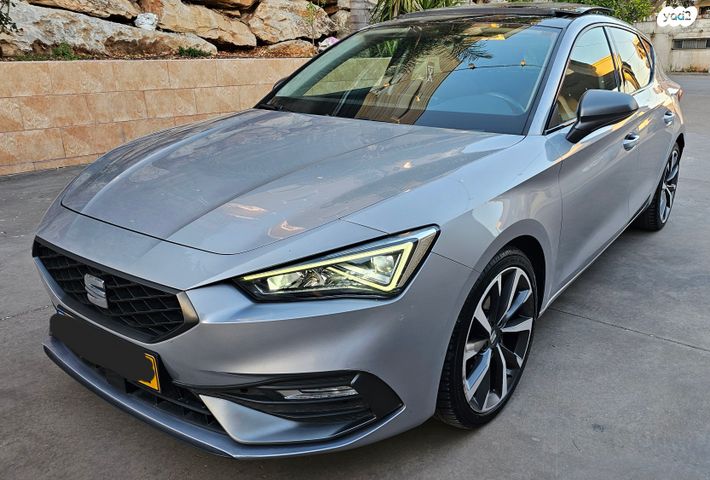 מודעת רכב סיאט לאון