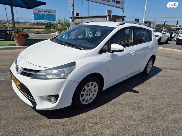 טויוטה ורסו