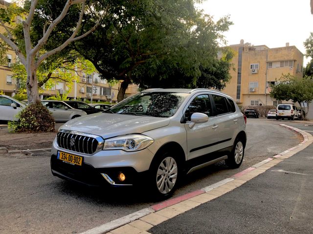 סוזוקי קרוסאובר