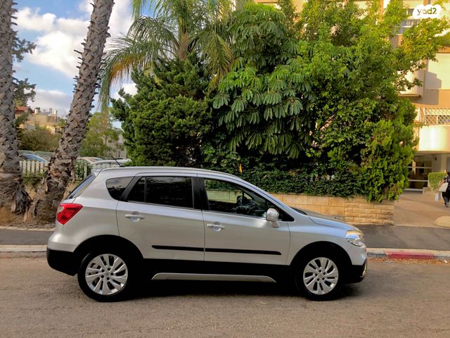 סוזוקי קרוסאובר