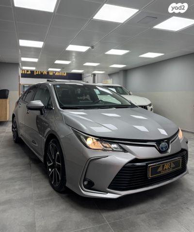 טויוטה קורולה