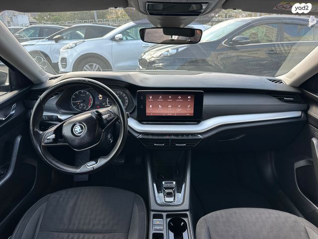 סקודה אוקטביה