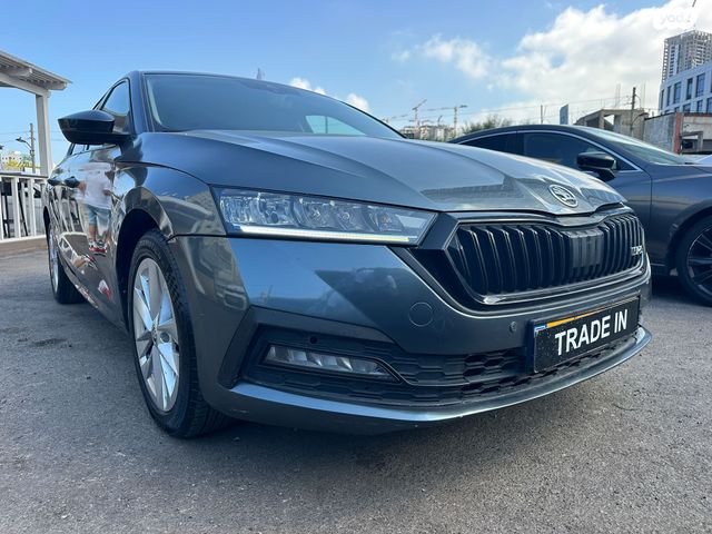 סקודה אוקטביה