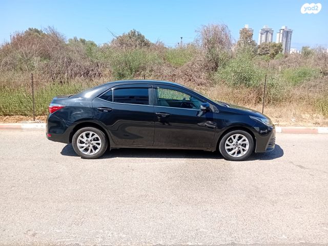 טויוטה קורולה