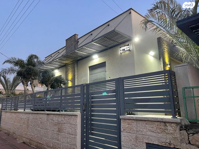 בית פרטי/ קוטג', תמר 35, נווה נוי, באר שבע