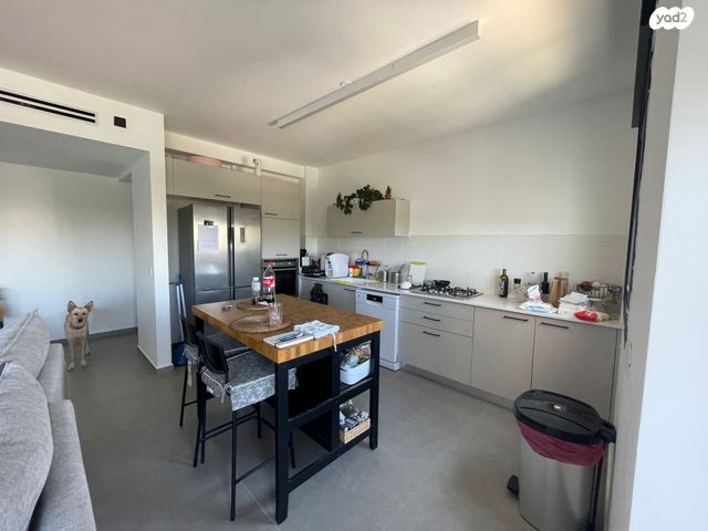 דירה, יעקב בן סירה 1, נווה אליעזר וכפר שלם מזרח, תל אביב יפו