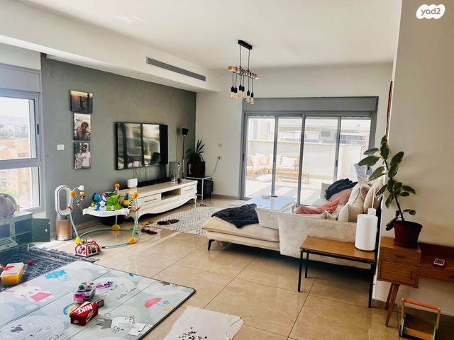 גג/ פנטהאוז, תרשיש 7, רובע יזרעאל סביוני העמק, עפולה