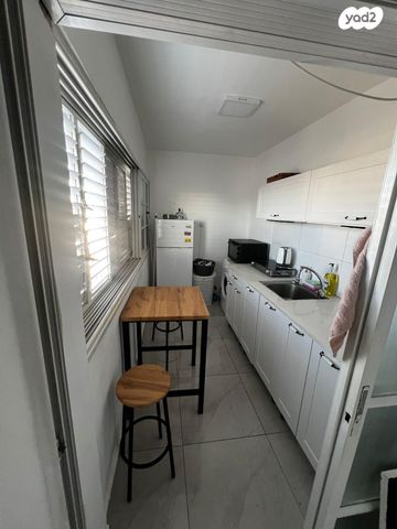 שדרות הנרייטה סולד 50