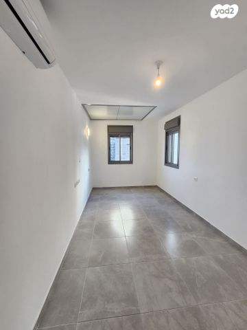 דירה, לח"י 27, שאר העיר, בני ברק