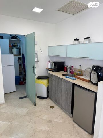 משרדים, פרופסור יחזקאל קויפמן 2, נווה צדק, תל אביב יפו