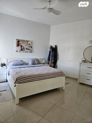 דירה, ז'בוטינסקי 52, עיר, מרכז העיר, נהריה