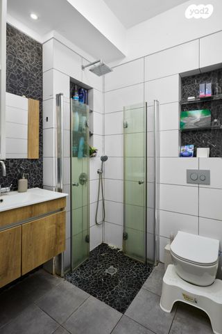 דירת גן, מזא"ה 74, לב תל אביב, לב העיר צפון, תל אביב יפו