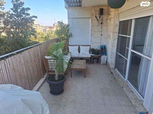 דירה, משעול היין, כרמיאל