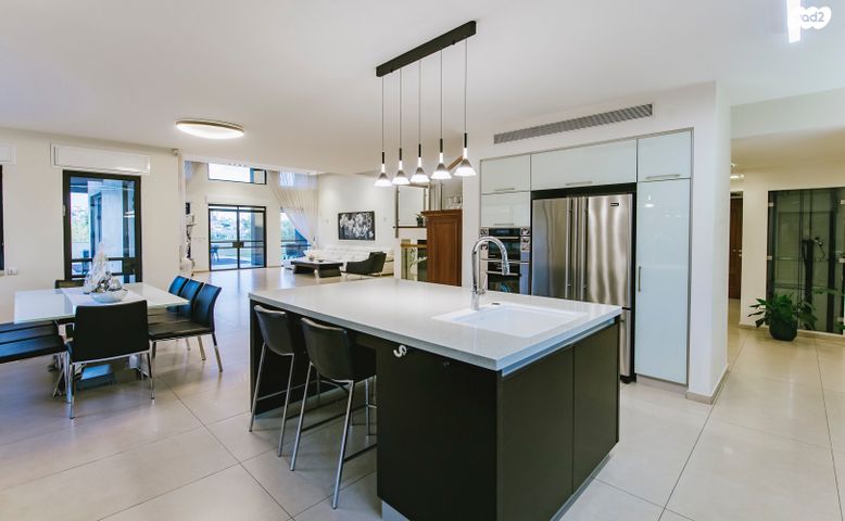 בית פרטי/ קוטג', נתן שאול, גבעת הסלעים, ראש העין