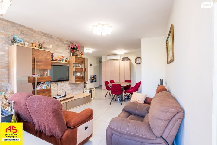 דירה, שדרות בן גוריון 62, מרכז העיר, סביניה, הוותיקה, קרית ביאליק