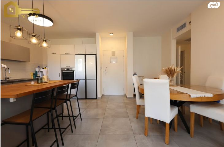 דירה, עבר הירדן, קרית אונו