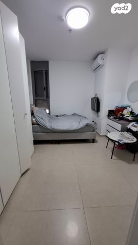 דירה, מעפילי אגוז 40, נווה חן, תל אביב יפו