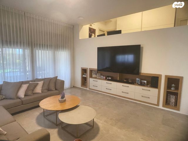 בית פרטי/ קוטג', להבים