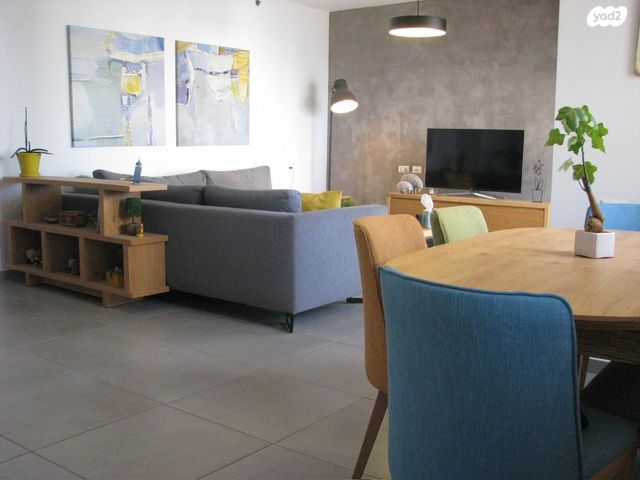 דירה, מבצע דקל, נווה גן, פתח תקווה