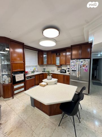 גג/ פנטהאוז, זכרון יעקב, הדר המושבות הותיקה / אם המושבות הותיקה, פתח תקווה