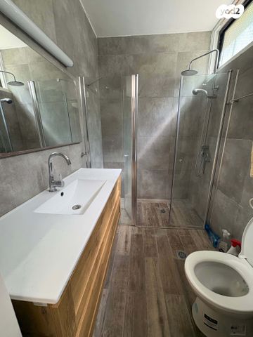 בית פרטי/ קוטג', ז'בוטינסקי, עיר, מרכז העיר, נהריה