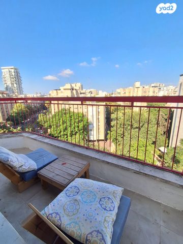 דירה, אריה בן אליעזר, נווה יהושע, ערמונים, רמת גן