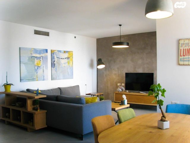 דירה, מבצע דקל, נווה גן, פתח תקווה