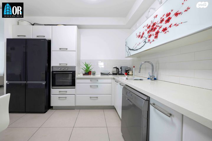 דירה, המשוט, נאות רבין, יבנה