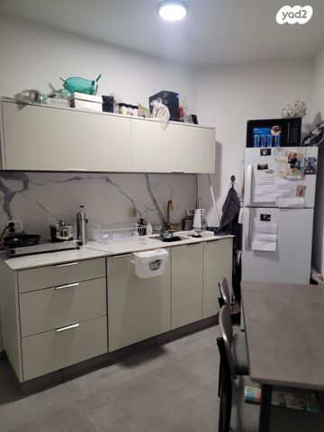 דירה, האדמו"ר מבעלזא 19, רובע ג', אשדוד