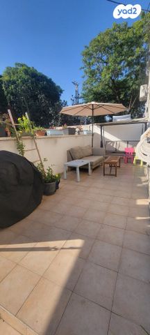 דירת גן, תנועת המרי, קרית בורוכוב, רמת גן