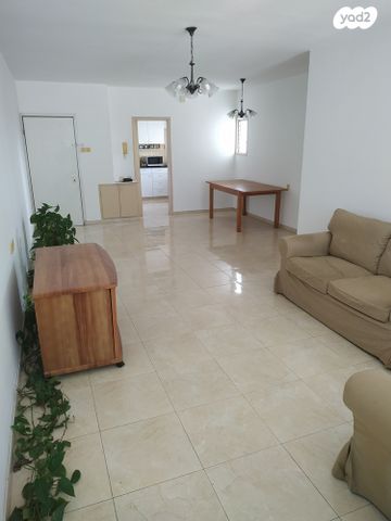 דירה, לאה גולדברג, נאות אפקה ב', תל אביב יפו