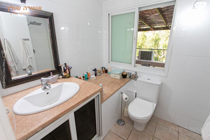 גג/ פנטהאוז, הערמונים, רמות יצחק, נשר