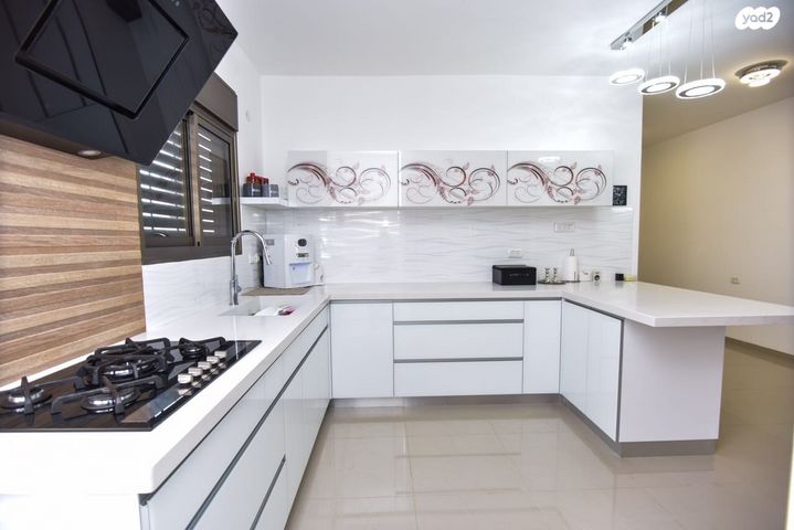 בניין מגורים, ברדיצ'בסקי, אברמסקי, קרית אתא