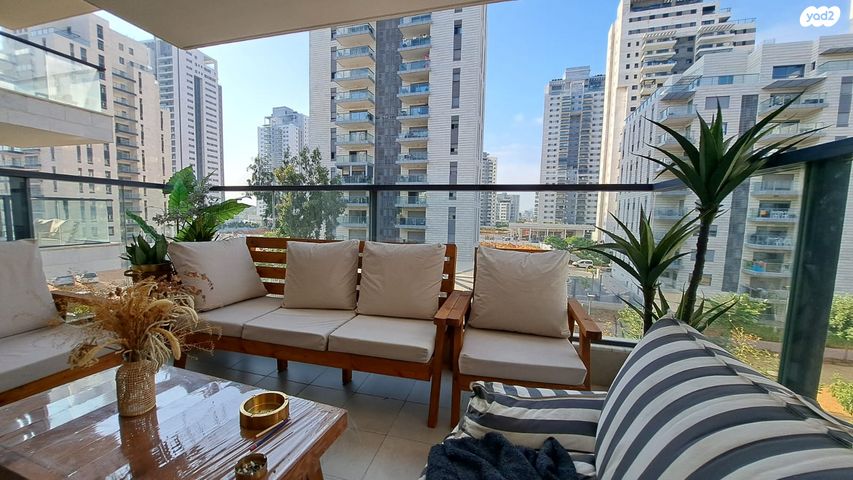 דירה, נרקיסים, ראשון לציון