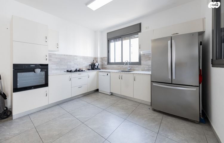 דירה, הוד השרון