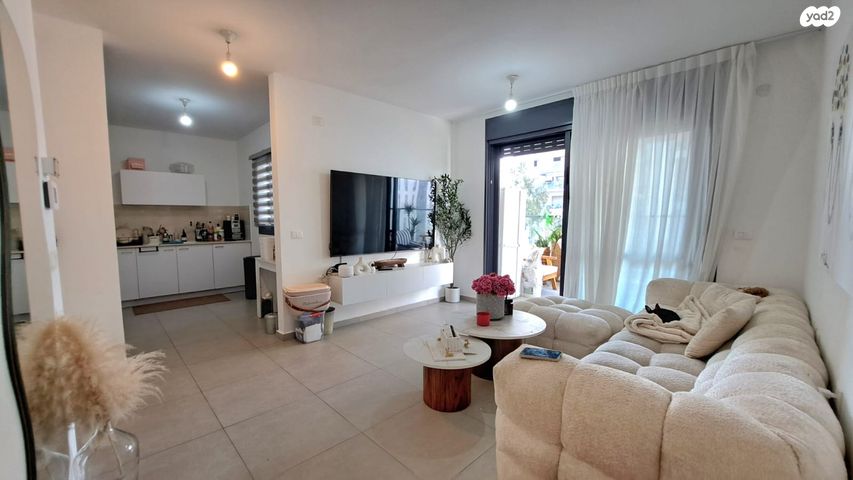 דירה, נרקיסים, ראשון לציון