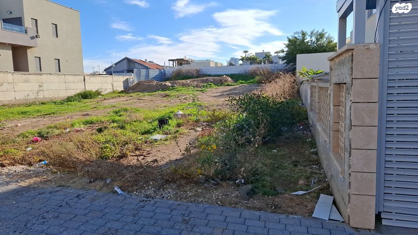 מגרשים, המעיין 6, ברנע, אשקלון