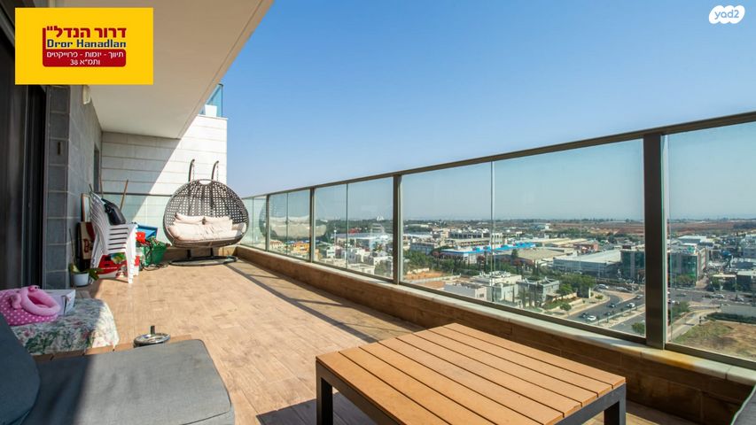 גג/ פנטהאוז, מיכאל סיטרמן, נחלת יהודה, ראשון לציון