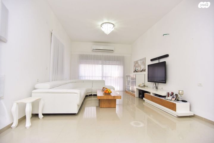 בית פרטי/ קוטג', ברדיצ'בסקי, אברמסקי, קרית אתא