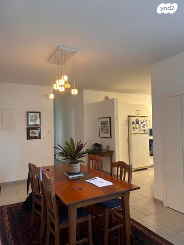 דירה, בלפור 27, עיר, מרכז העיר, נהריה