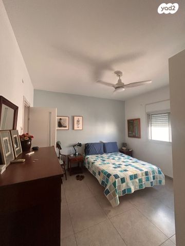 דירה, בלפור 27, עיר, מרכז העיר, נהריה