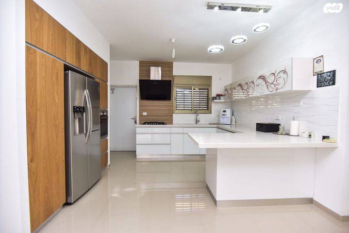 בית פרטי/ קוטג', ברדיצ'בסקי, אברמסקי, קרית אתא