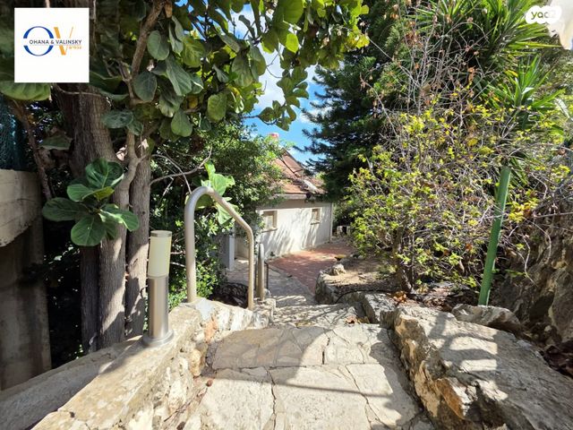 בית פרטי/ קוטג', שדרות אלנטאון, בן גוריון, טבריה