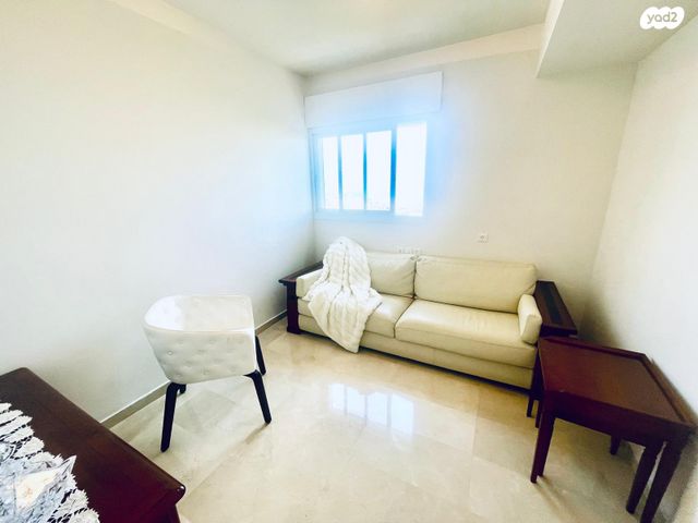 דירה, מיכאל קשטן, סביוני הכרמל, חיפה