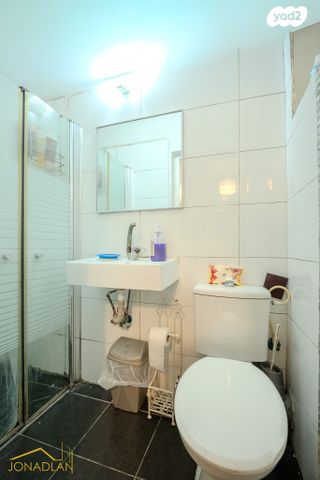 דירה, האם 13, רמת גן