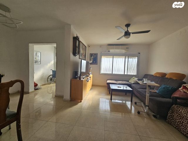 שדרות בן גוריון 17