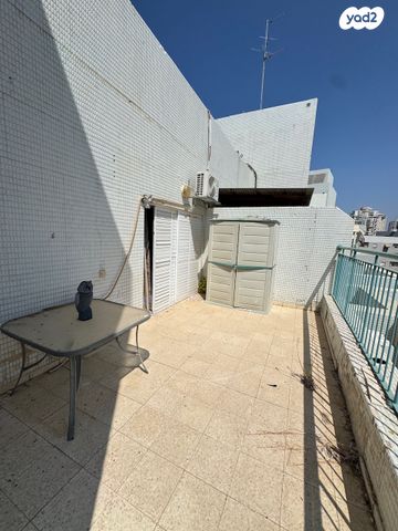 גג/ פנטהאוז, זכרון יעקב, הדר המושבות הותיקה / אם המושבות הותיקה, פתח תקווה